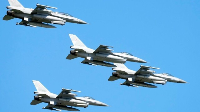 Could another European country develop its own nuclear weapons?