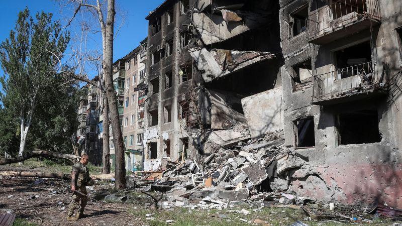 Russia is still inching forward in eastern Ukraine, but experts say claims of progress are exaggerated