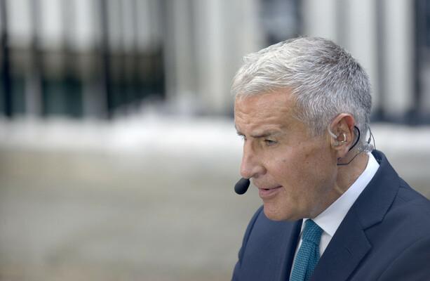 Former Sky News anchor Dermot Murnaghan dies aged 68 · TheJournal.ie