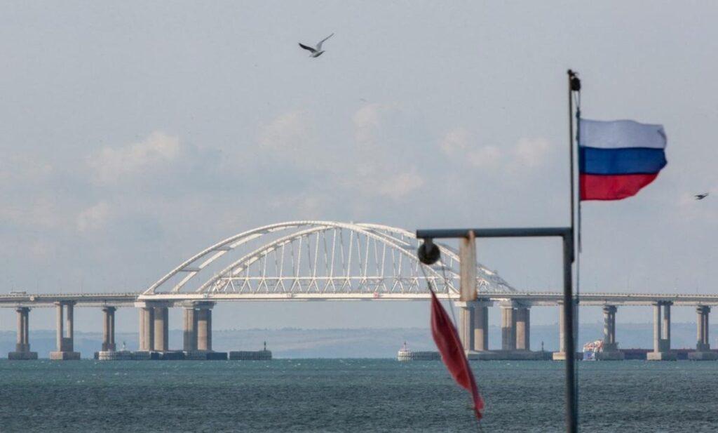 Complete Blackout Hits Crimea’s Kerch After New Ukrainian Strikes